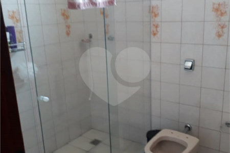Sobrado à venda com 3 quartos em Jardim Bicão, São Carlos, SP