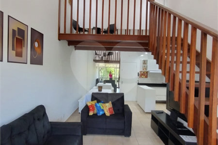 Apartamento Duplex bem localizado com 3 Quartos à venda, 120m² - Enseada, Guarujá - SP