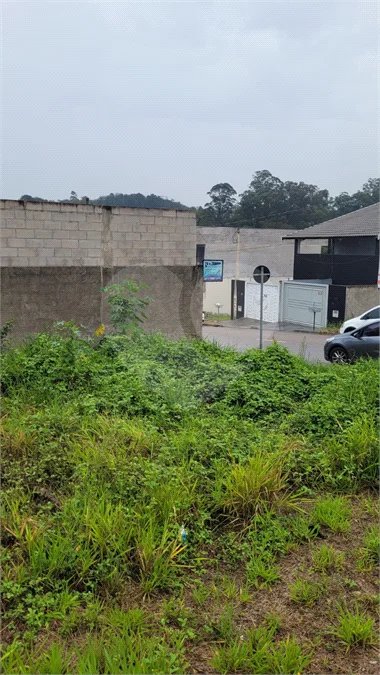 Terreno / Lote a Venda no Residencial Parque dos Pinheiros em Vinhedo/SP