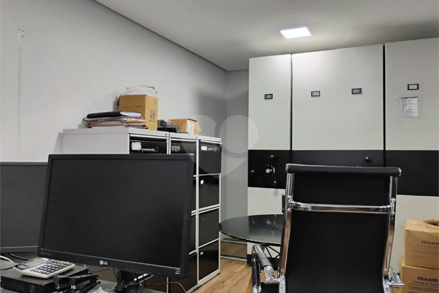 Excelente sobrado/prédio comercial próximo ao Aeroporto de Congonhas!
