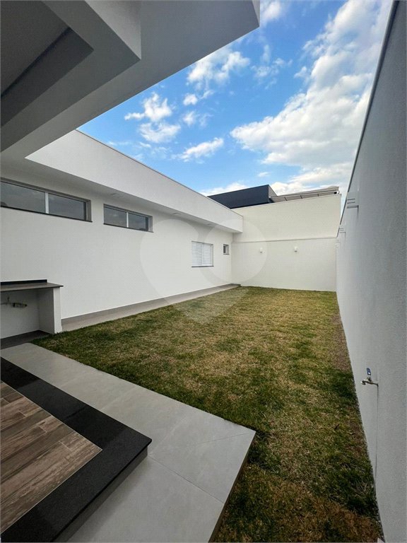 Casa à venda no condomínio Faixa Azul