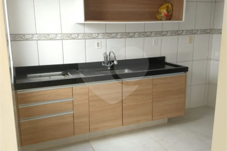Casa térrea para venda no Azulville