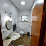 Casa residencial com ponto comercial a venda no Centro