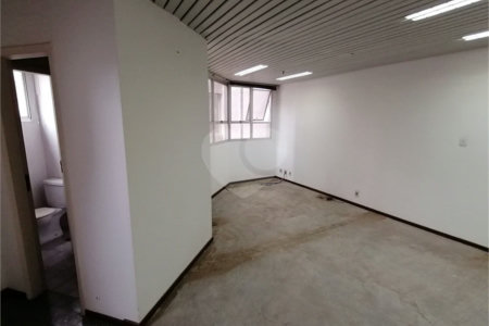 SALA COMERCIAL 40m2 VENDA/LOCAÇÃO NO CENTRO DE CAMPINAS