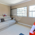 Apartamento para venda em Moema com 185m², 3 dormitórios sendo 1 suíte e 1 vaga