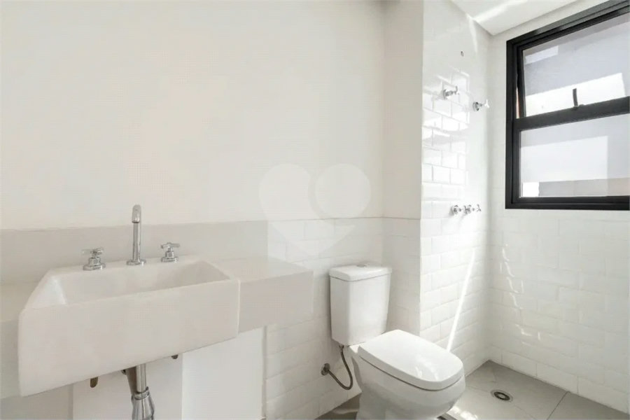 Apartamento para venda em Jardim Paulista com 2 quartos, sendo 2 suítes, 128m²