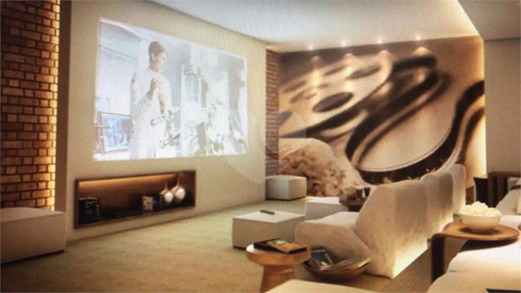 Condomínio clube, Apartamento na Mooca com 204 m² Com 3 suítes e 4 Vagas.