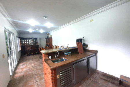 Casa para alugar com 4 quartos, sendo 2 suítes,  em Alto da Boa Vista, São Paulo, SP