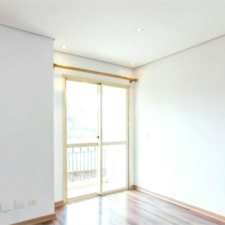 Apartamento à venda no Mandaqui com 3 dormitórios, sendo 1 suíte, sala ampla e bem distribuída, cozinha, 2 banheiros e área de serviço. O imóvel conta ainda com 1 vaga de garagem.