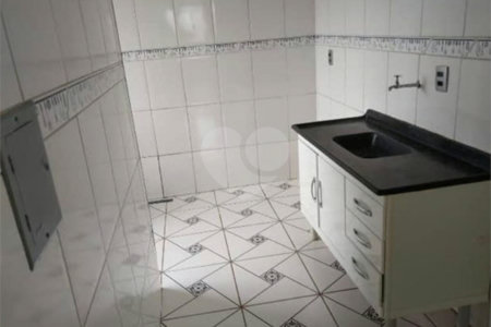 Apartamento no Romeu Santini.
