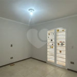 Venda Casa com 4 Dormitórios no Parque Santa Cecília