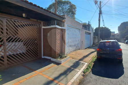 Casa com 4 quartos próxima a USP
