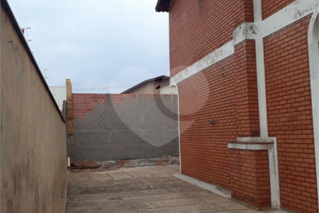 Casa de 3 andares à Venda no Jardim Cardinalli