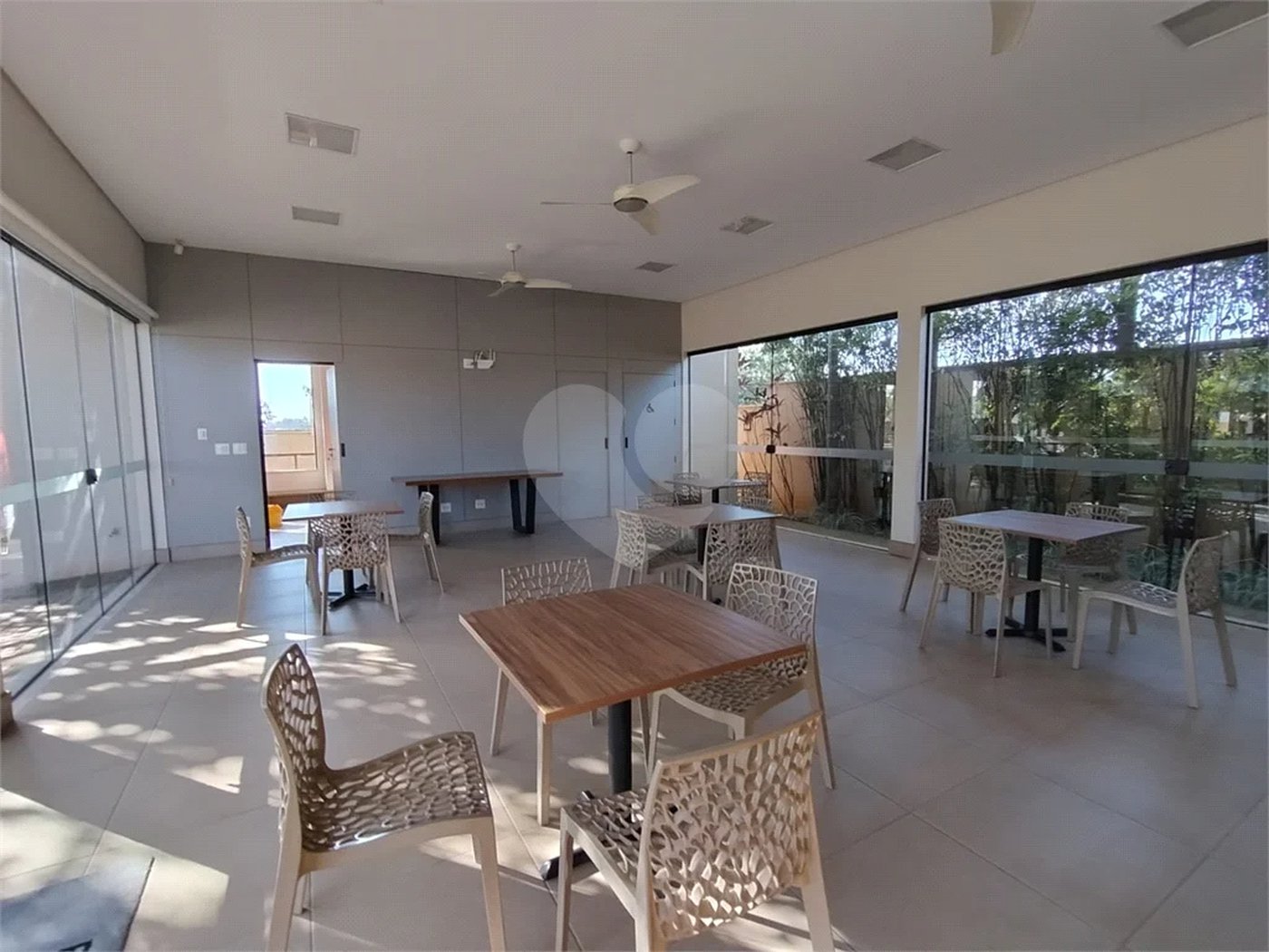 Casa em Condomínio à Venda em Piracicaba/SP.