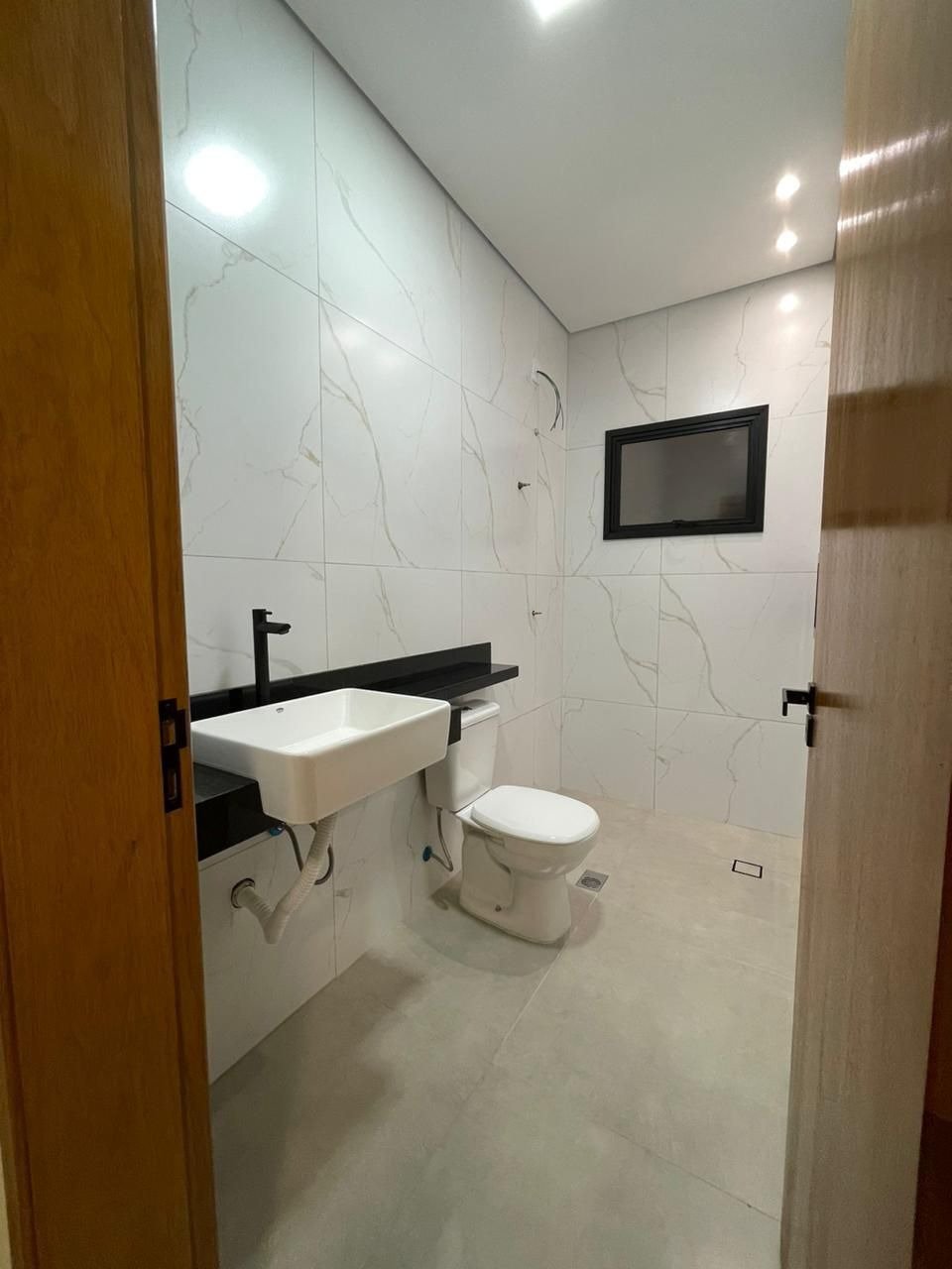 Casa à venda com 3 quartos, sendo 1 suíte, em Jardim Marambaia, Jundiaí - SP