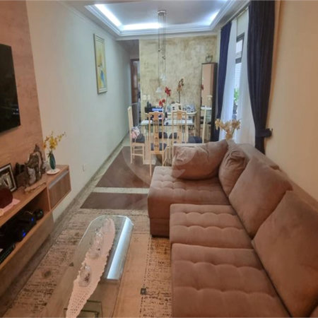 Sobrado à Venda na Aclimação - 150 m² - 2 Salas, 3 Dorms, 2 Vagas.