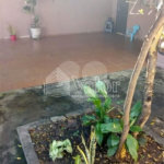 Casa em excelente localização na Vila Prado á venda.