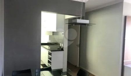 Apartamento à venda com 3 quartos, sendo 1 suíte,  em Residencial Parati, São Carlos, SP
