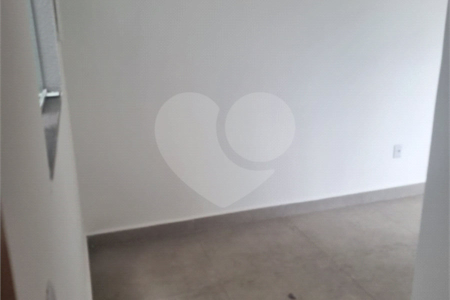 APTO COM 1 DORM NO TUCURUVI