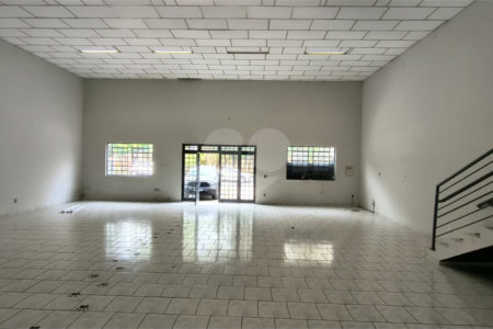 Salão Comercial para Locação em Vinhedo - SP
