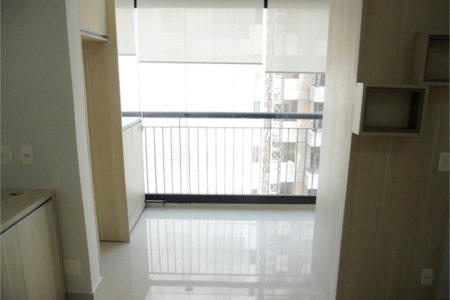 Apto Studio 32m2 - Metrô Saúde - Bom p/Investidor