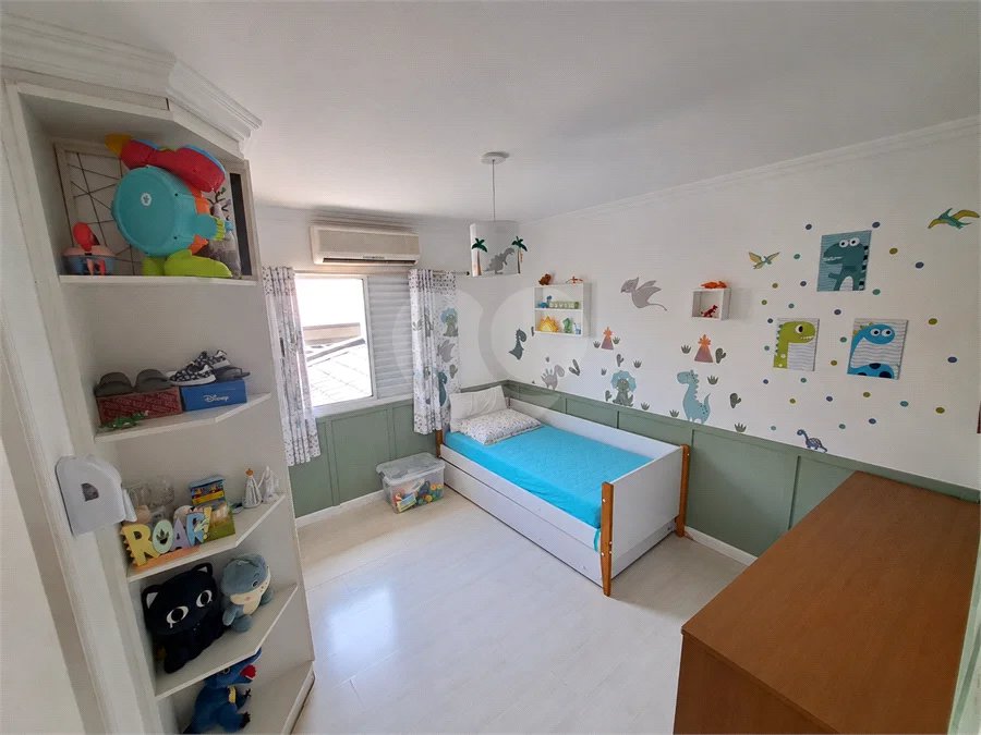Casa à venda no Condomínio Estância Marambaia, Vinhedo | 3 suítes, piscina e terreno de 810 m²