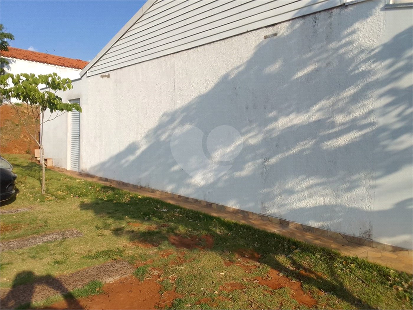 Linda casa no Condomínio Moradas 3