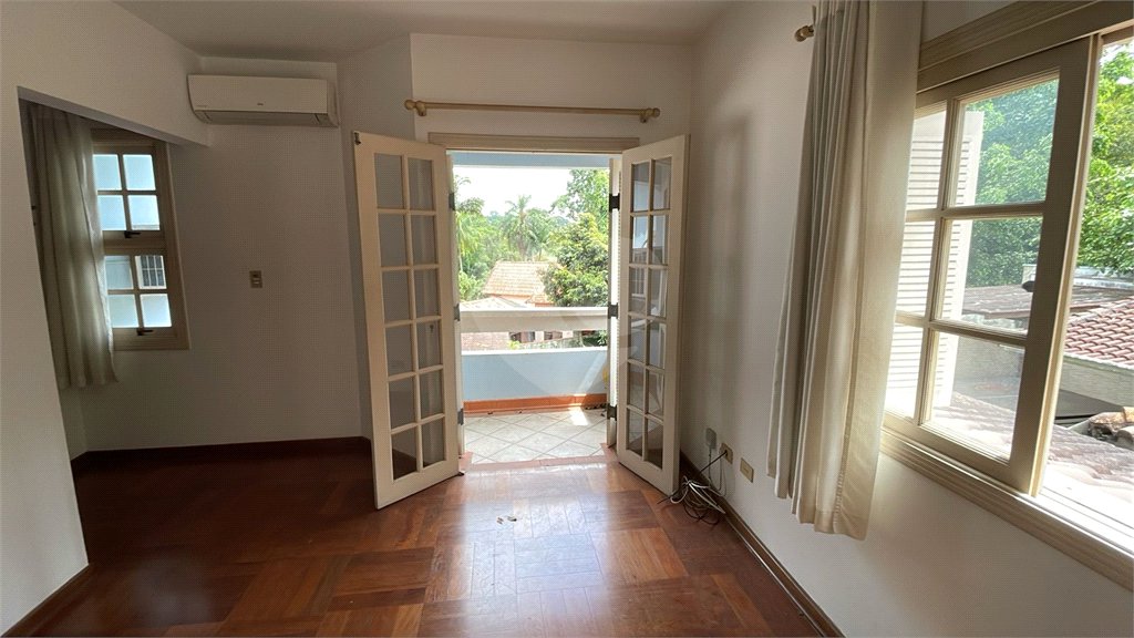 Casa para venda ou aluguel - Condomínio São Paulo II - Cotia.