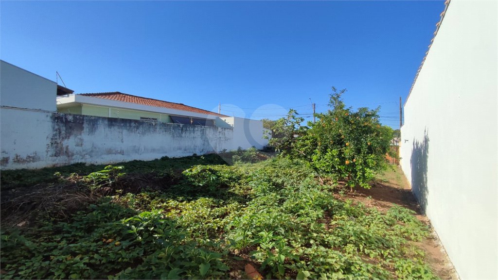 Terreno à Venda em São Carlos, no bairro Nossa Senhora de Fátima