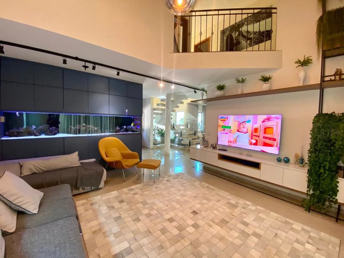 Sobrado 293 mt - 03 suites 2 closed, Sala esposa , sala Tv 5 wcs -