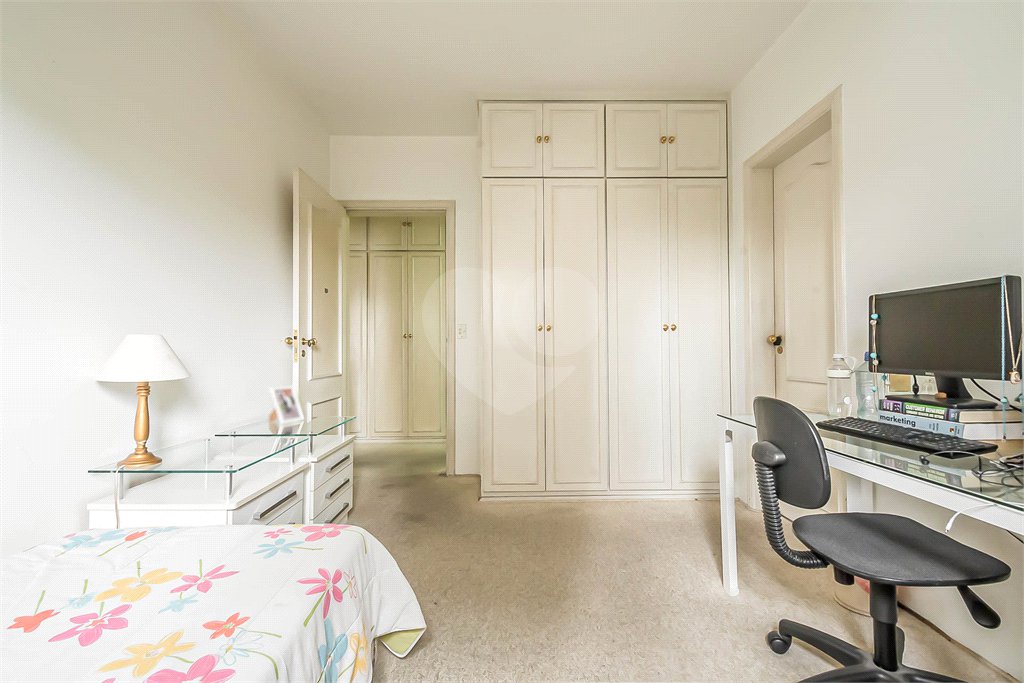 Apartamento à venda no Campo Belo 4 dormitórios 3 vagas
