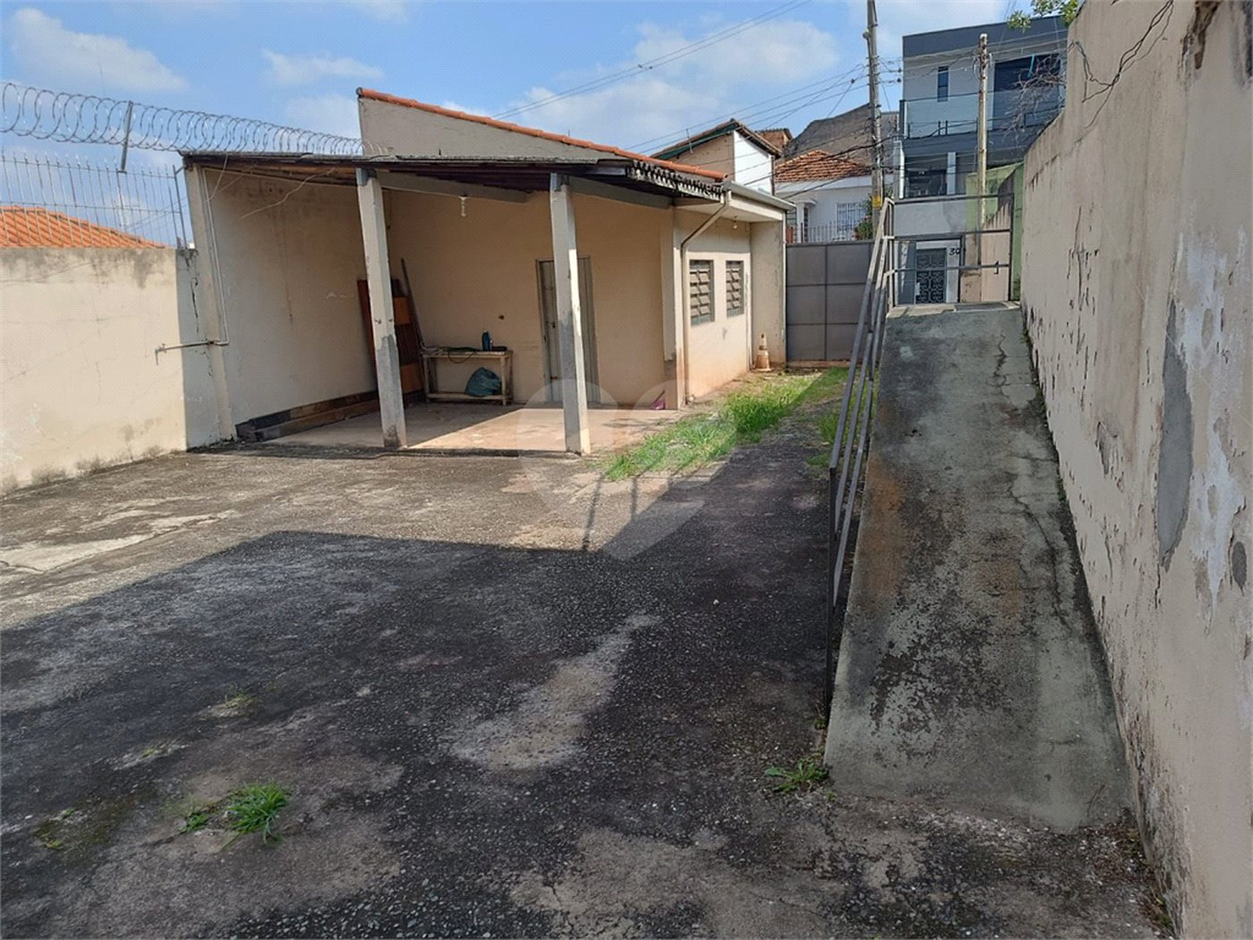 TERRENO PLANO E LIMPO - CASA VERDE