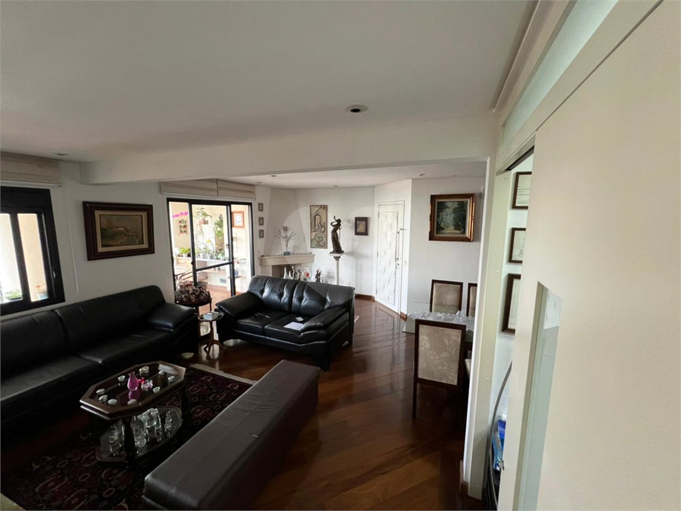 Apartamento à venda com 2 suítes em Campo Belo, São Paulo, SP
