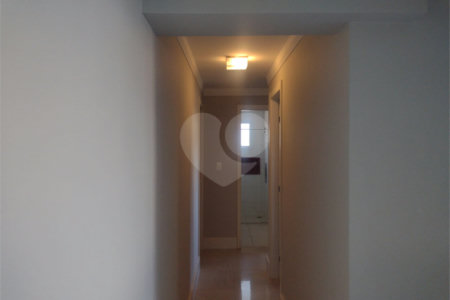 Apartamento á venda no Condomínio Edifício Murano