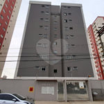 Apartamento no Condomínio Residencial Pieta .