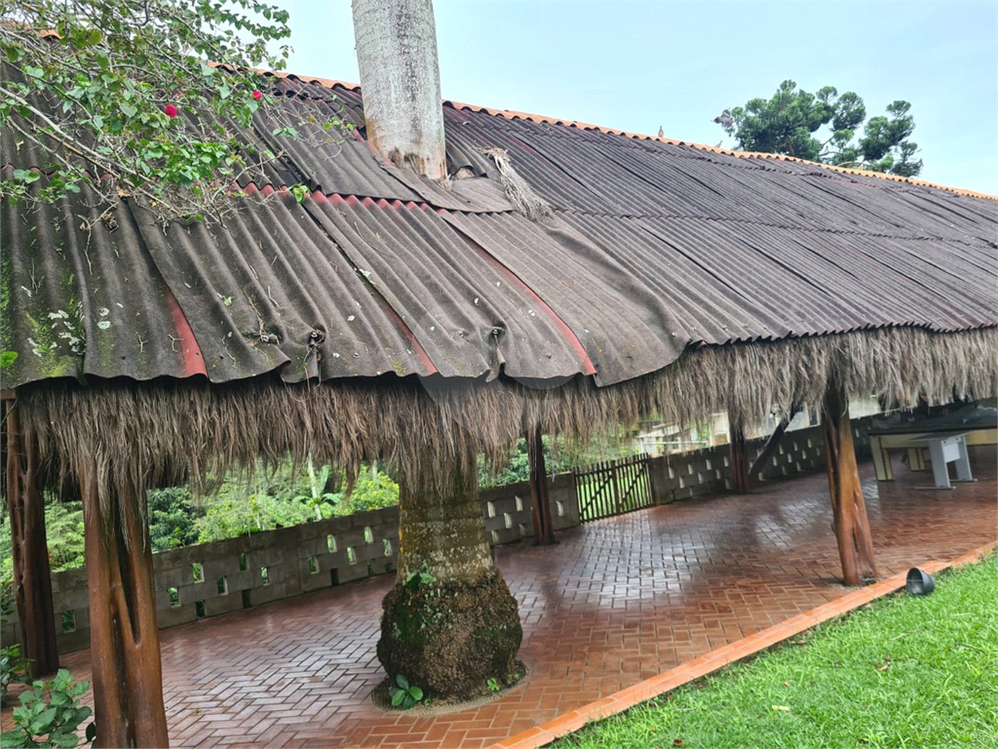 Excelente Chácara à Venda em Itapecerica da Serra/SP
