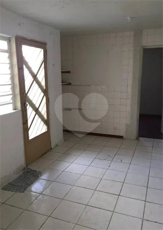 Sobrado com 2 dormitório região na Saúde