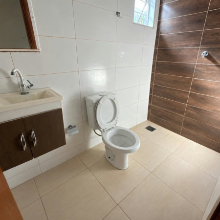 Casa para alugar com 3 quartos, sendo 1 suíte,  em Jardim Paranapunga, Três Lagoas, MS