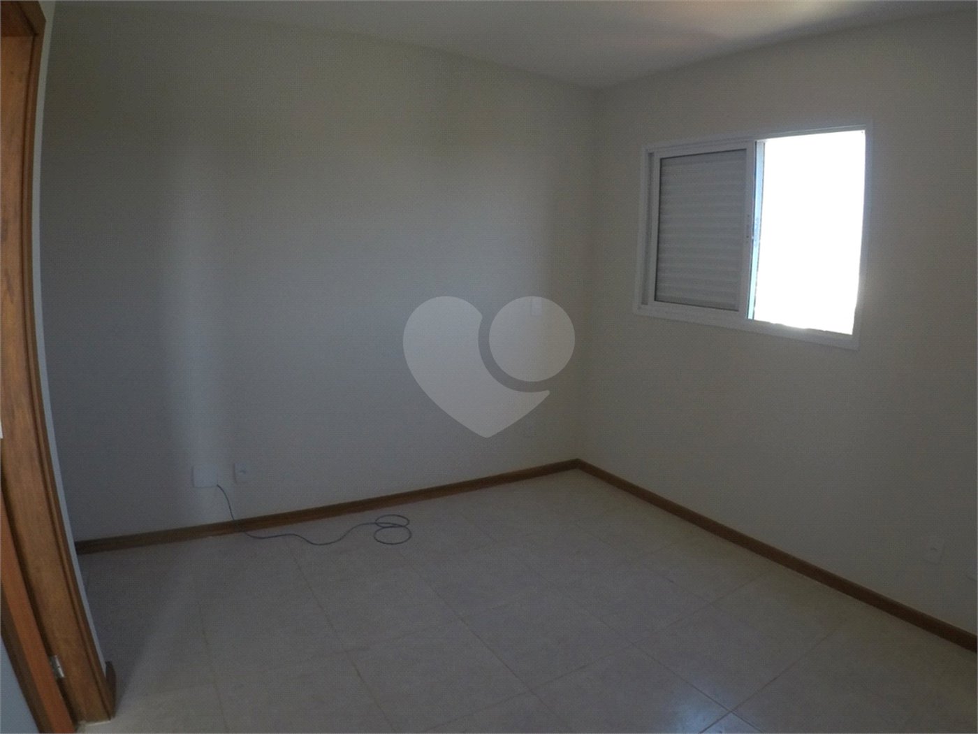 Apartamento padrão para venda no Edifício Residencial Via Campus
