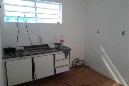 Sobrado a Venda com 3 dormitórios na Região do Butantã