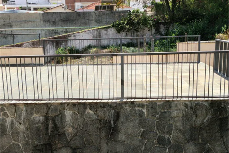 Casa à venda ou para alugar com 5 quartos, sendo 2 suítes, em Jardim Dos Estados, Poços de Caldas - MG