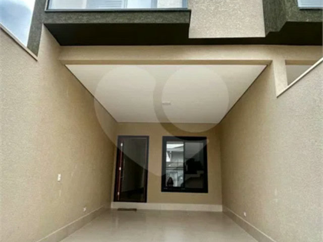 Sobrado à venda com 3 quartos, sendo 1 suíte,  em Jardim Maristela, São Paulo, SP