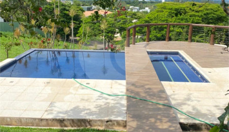 Casa à venda com 6 suítes no condomínio Jardim Primavera, Louveira - SP