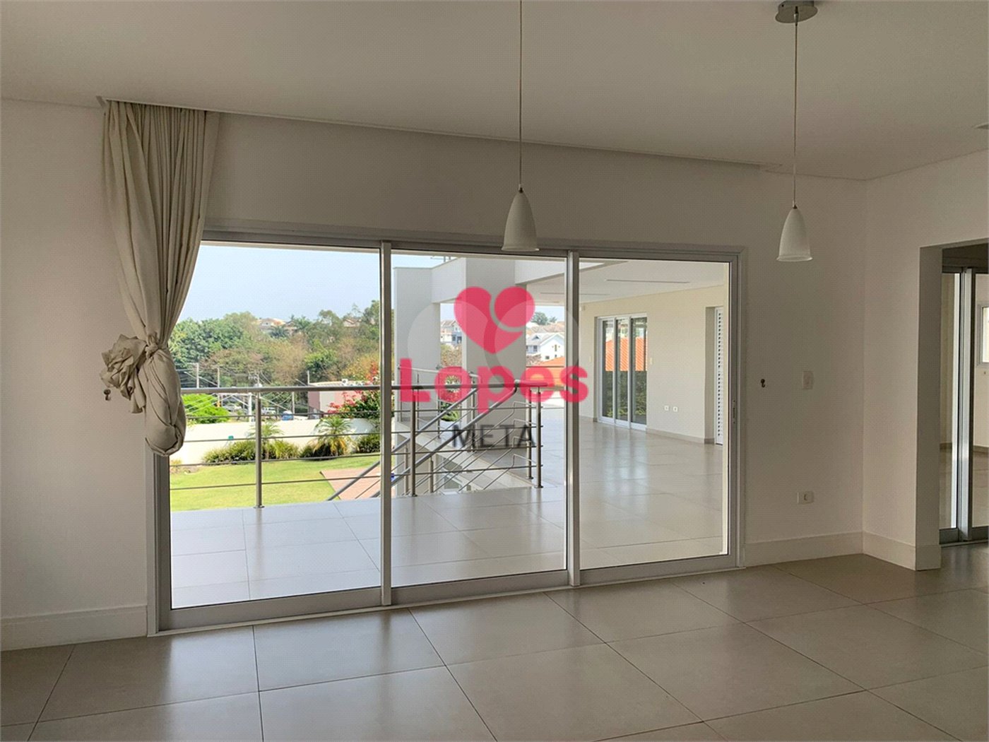 SOBRADO ALTOS DA SERRA 1 820m², 4 DORMITORIOS, 4 SUITES, 8 VAGAS SÃO JOSÉ DOS CAMPOS/SP