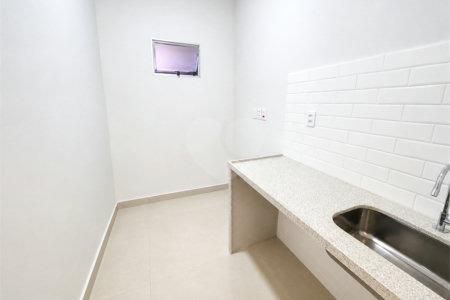 Imóvel comercial para locação na Rua Duílio, Lapa