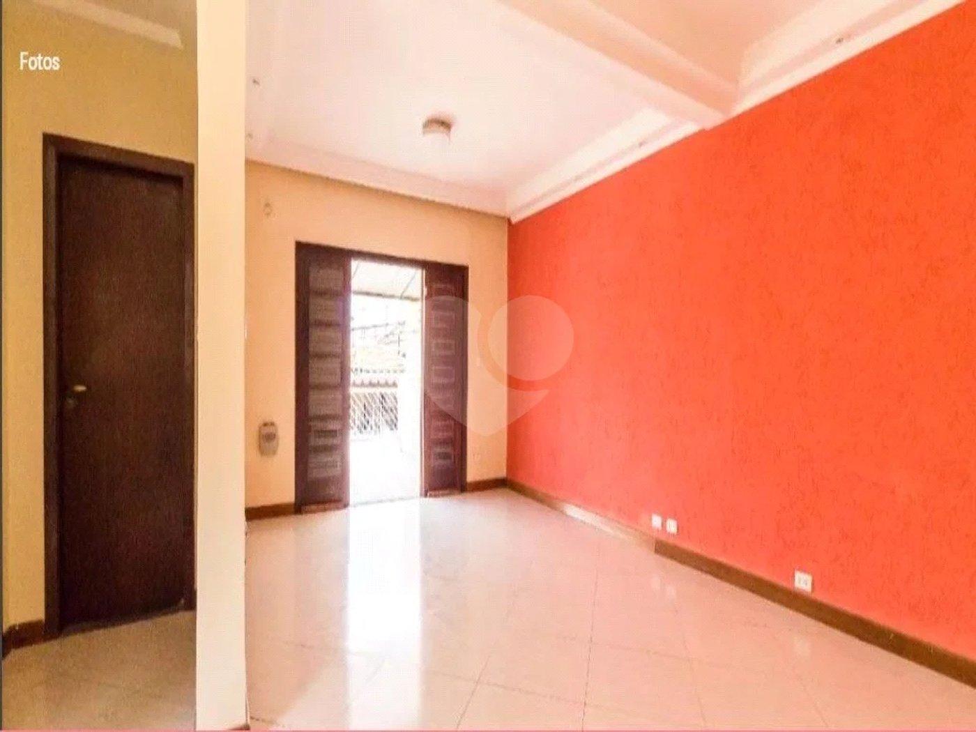 Casa com 203m² , 4 dormitórios , sendo 3 suítes , 2 vagas , à venda na Vila Formosa.