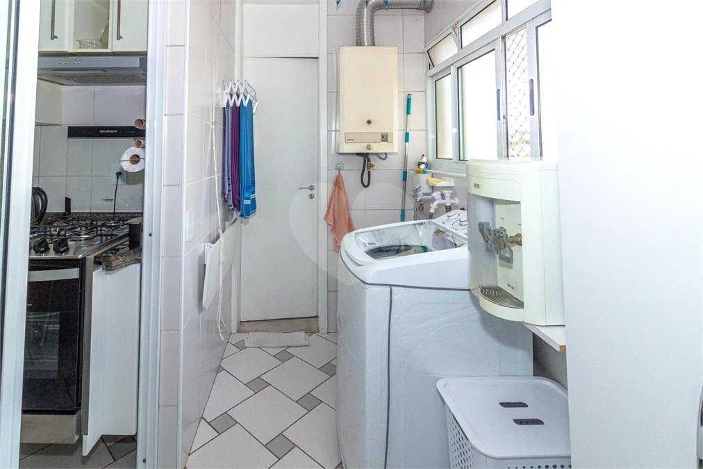 Apartamento à venda com 3 quartos, sendo 1 suíte, em Jardim Marajoara, São Paulo, SP