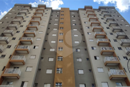 Apartamento com 2 dormitórios