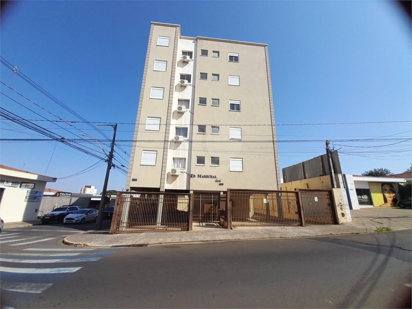 Apartamento à Venda ou para Locação no Edifício Marchal Estilo - São Carlos