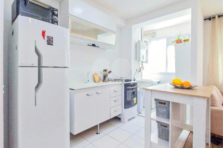 Apartamento mobiliado a venda no Cambuci de 36 metros com 1 quarto, sem vaga
